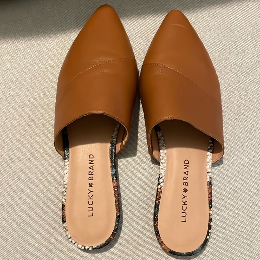 Never used women sandals
